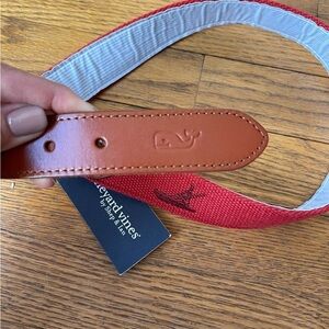 NEW Vineyard Vines Cotton Leather Belt Red Sailboat Preppy Multiple Sizes NWT
